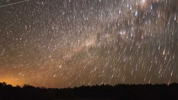 Tento víkend nás čaká dych vyrážajúce nebeské divadlo
