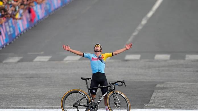 Belgičan Evenepoel pridal ďalšie olympijské zlato. Na stupňoch víťazov aj dvojica Francúzov