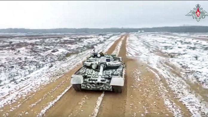 Boje na Ukrajine sa zintenzívnili. Rusko zvýšilo tlak, do útoku posiela viac obrnencov