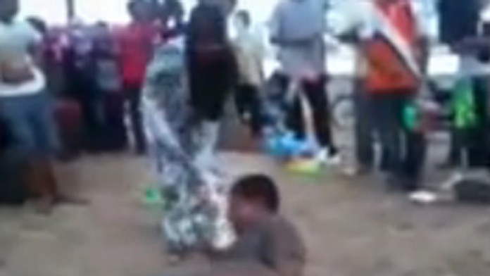 Matka zmlátila muža, ktorý znásilnil jej dcéru