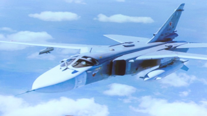 Turecká stíhačka F-16.