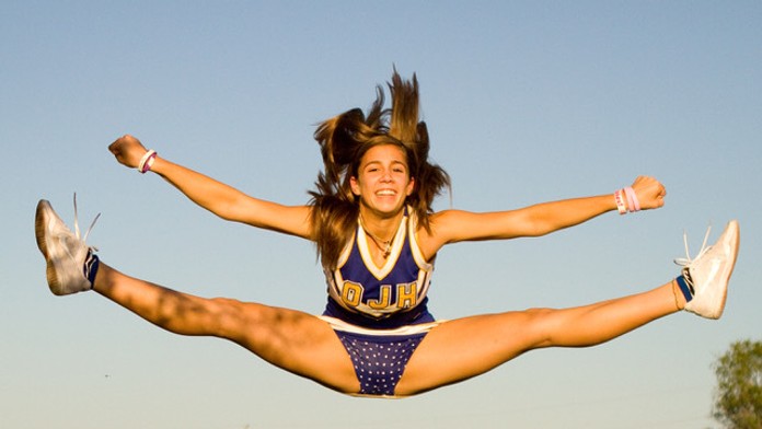 Športovala a bola roztlieskavačkou.