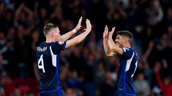 Portugalci proti Slovensku i prekvapenie kvalifikácie. Postup na EURO môže spečatiť už pätica krajín