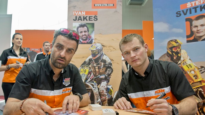 Ivan Jakeš a Štefan Svitko_edited-1.jpg