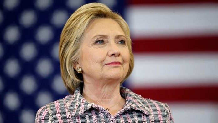 Clintonová zvíťazila v primárkach demokratov v Portoriku.