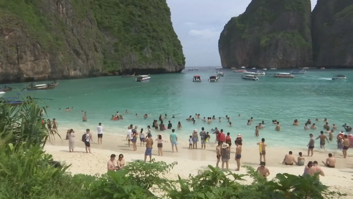 Pláž Maya Bay