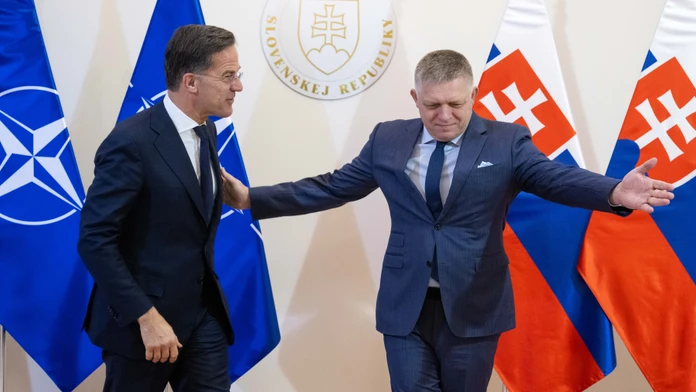 M. Rutte a R. Fice