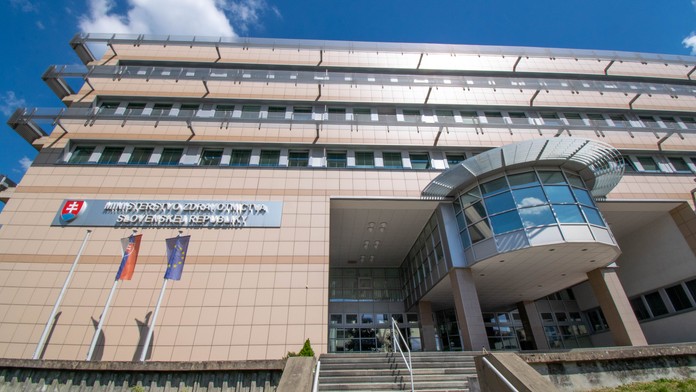 NCZI má nové vedenie, ministerstvo tam posiela krízový manažment