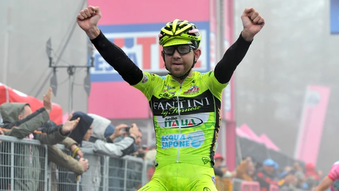 Na archívnej snímke z 8. mája 2013 taliansky cyklista Mauro Santambrogio.