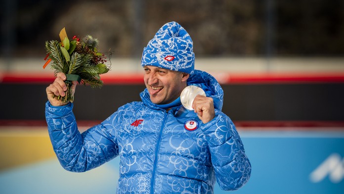 Hurajt už má na krku striebro z Vancouveru. V Miláne ho čakal emotívny ceremoniál