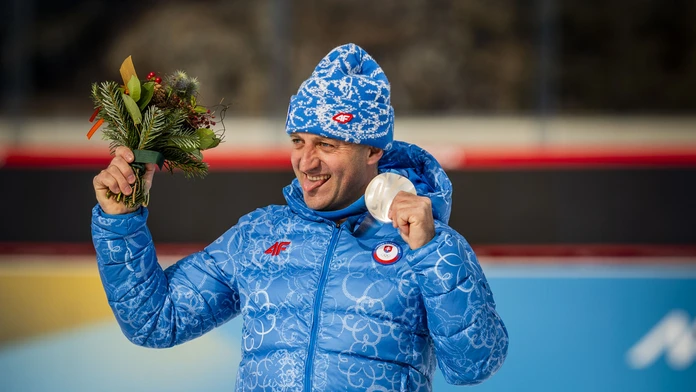 Hurajt už má na krku striebro z Vancouveru. V Miláne ho čakal emotívny ceremoniál