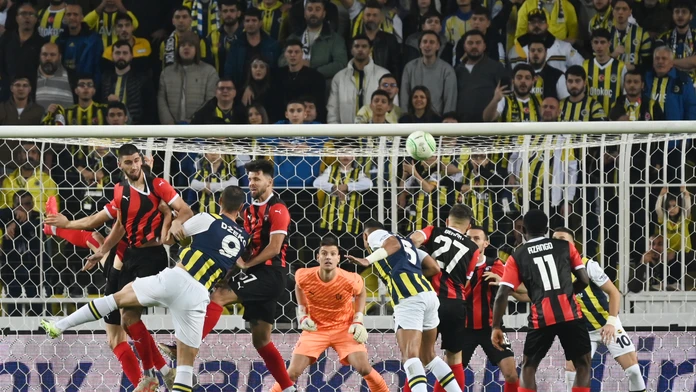Hviezdy Fenerbahce boli nad trnavské sily. Spartak sa však za svoje výkony v Európe hanbiť nemusí