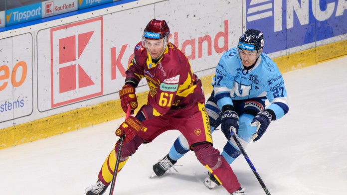 Trenčín ozbíjal Nitru, Slovan zvýšil náskok na čele extraligy. Žilina predviedla v derby neuveriteľný obrat