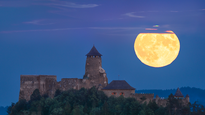 Fotografia dňa NASA. Superspln za Ľubovnianskym hradom