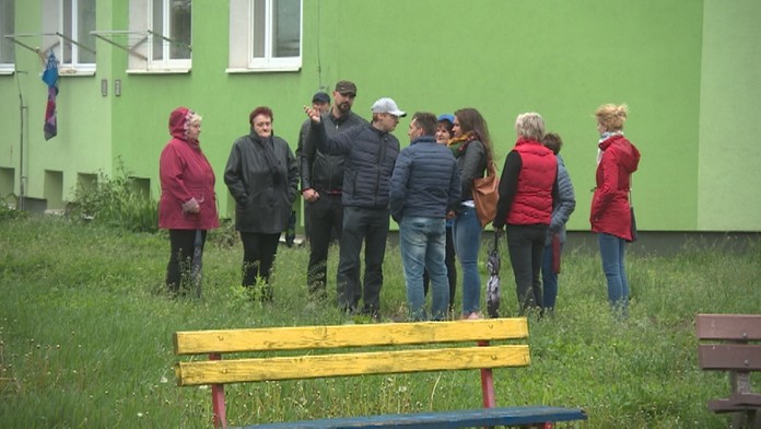 Teploty na sálach stúpajú nad 30 stupňov.