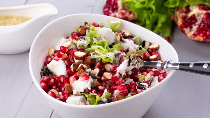 Auto vrazilo do matky s kočíkom na Ukrajine