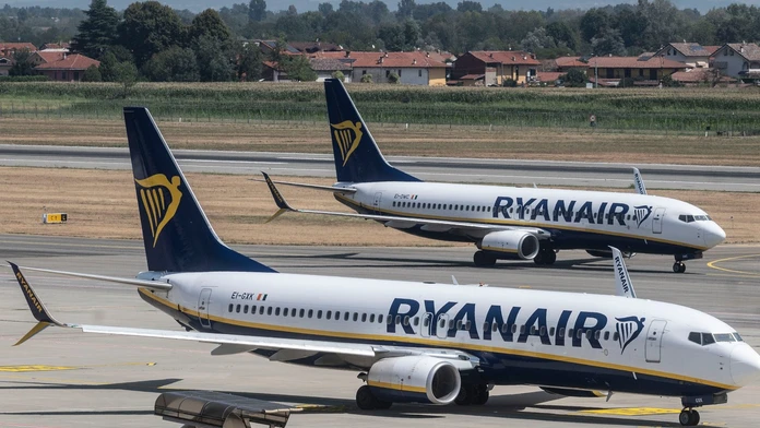 Keď prišli na letisko, lietadlo známej nízkonákladovky už bolo dávno fuč. Stroj odletel bez 130 cestujúcich