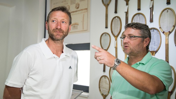 Olympijský víťaz Miloslav Mečíř a zberateľ a majiteľ múzea Igor Kucej.