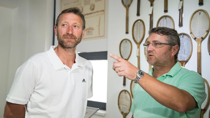 Olympijský víťaz Miloslav Mečíř a zberateľ a majiteľ múzea Igor Kucej.