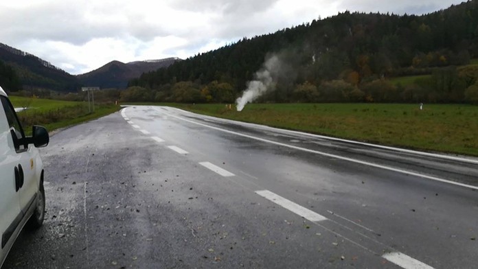 Zničený historický veterný mlyn Oldensworte pri Flensburggu v severnom Nemecku.