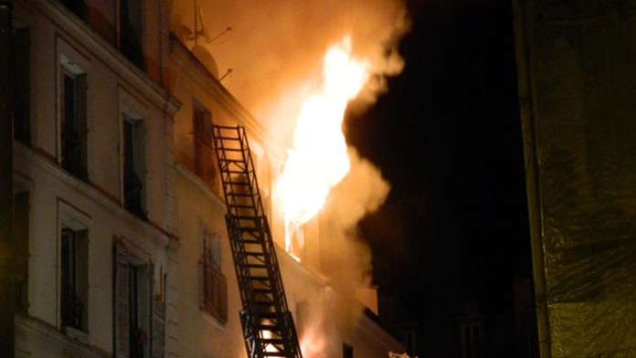 Požiar v centre Paríža.