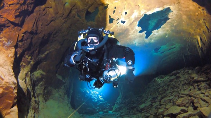 Zatopené opálové bane.