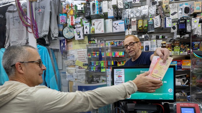 V svetoznámej lotérii sa naakumuloval rozprávkový jackpot. Rekordná séria bez víťaza vyvolala stávkový ošiaľ