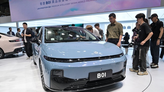 Na slovenský trh vstupuje nová automobilka. Na úvod ponúkne dva modely vozidiel