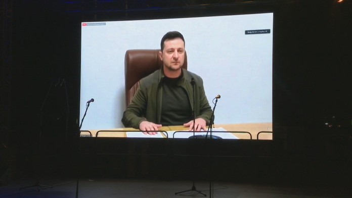 Zelenskyj odkázal Slovensku: Podporte nás! Ak Ukrajina padne, padnete aj vy. Všetci sme Ukrajinci