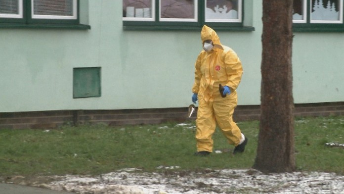 Silný vietor v noci váľal stromy na severe Slovenska.