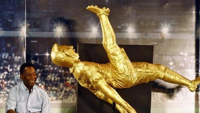 Joe Borbély o tom, kde na Slovensku bude stáť Pelého socha: Máme jasného favorita