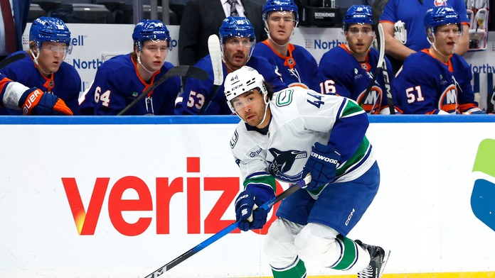 VIDEO: Florida v závere predviedla skvelý obrat. Vancouver sa mohol oprieť o hetrikového hrdinu