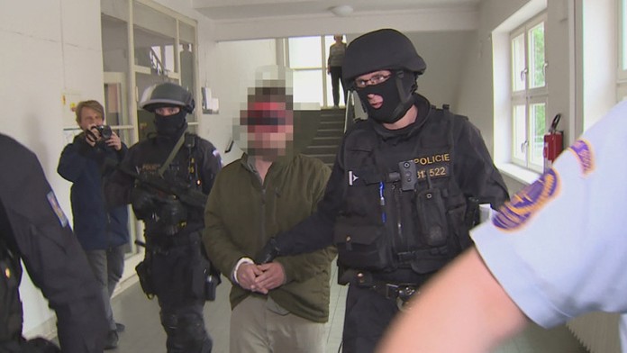 Na snímke vpravo Tomáš Tatar (Slovensko) a vľavo Korbinian Holzer (Nemecko) v zápase základnej A-skupiny Nemecko - Slovensko..jp