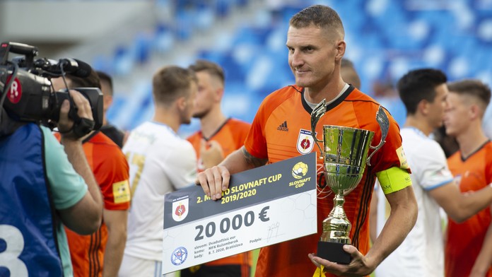 Ružomberok dotiahol do finále pohára, pod Čebraťom zachránil ligu. Ikona po 20 rokoch končí kariéru
