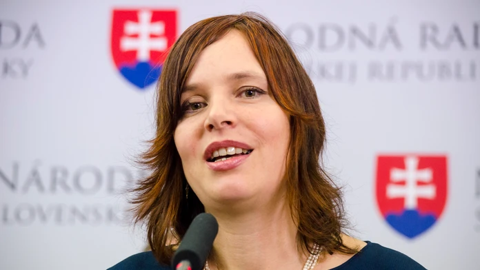 Na snímke Veronika Remišová
