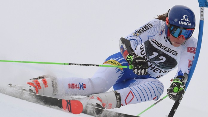 Petra Vlhová na trati v 1. kole obrovského slalomu žien  Svetového pohára.