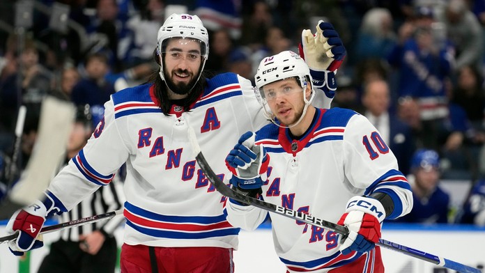 Tampa s Černákom nestačila na NY Rangers, Panarin sa blysol hetrikom