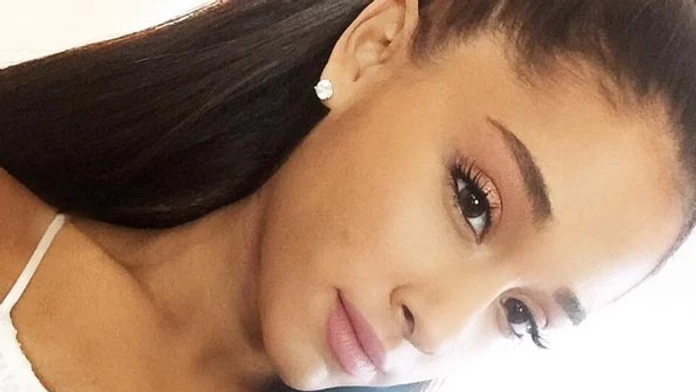 ariana.jpg
