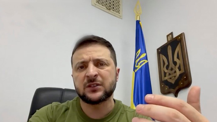 Ukrajinský prezident Zelenskyj sa v utorok na poludnie prihovorí poslancom
