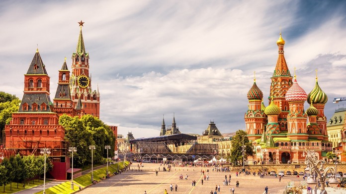 Katedrála sv. Basila na Červenom námestí a Kremeľ.