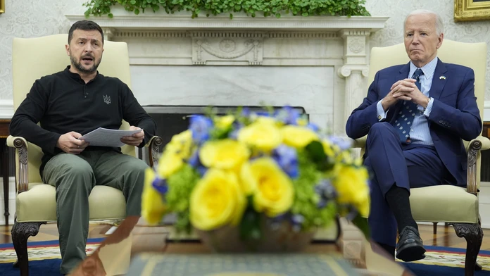Joe Biden a Volodymyr Zelenskyj. 