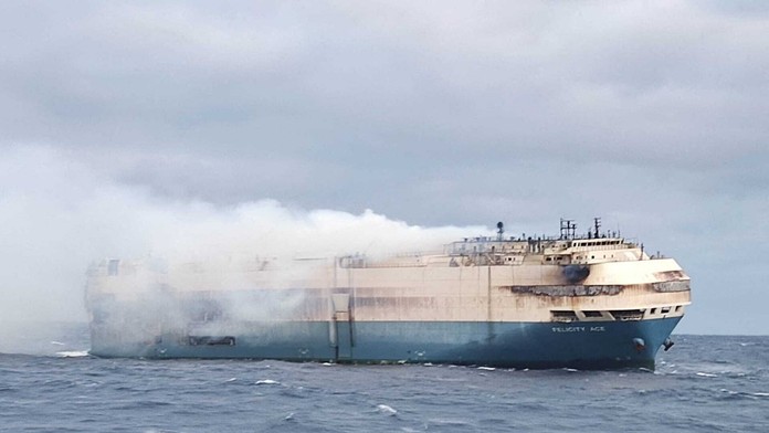 Stovky luxusných áut skončili na dne Atlantiku. Na zozname sú aj vozidlá Porsche z Bratislavy