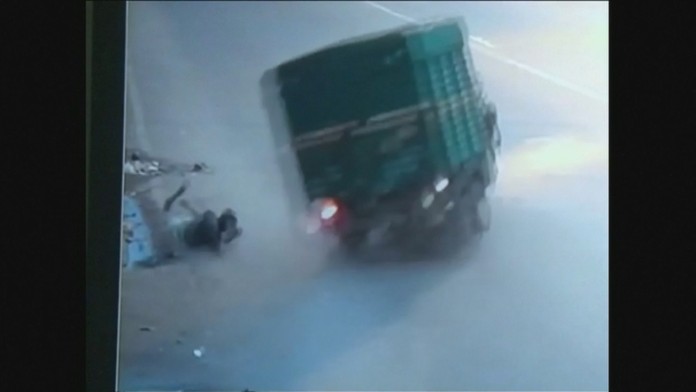 Surový náraz zozadu