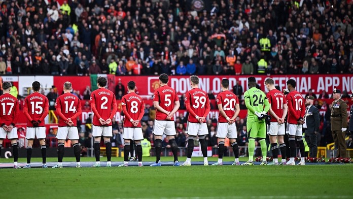 Začína sa transformácia. Päť rokov strát si vypýtalo daň, Manchester United prepustí ďalších 200 ľudí