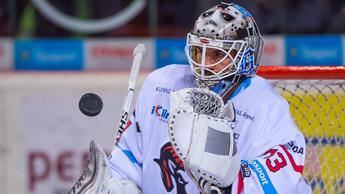 Brankár Jason Bacashihua (Banská Bystrica). 