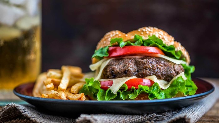 Hamburger prestáva byť dominantou fastfoodov