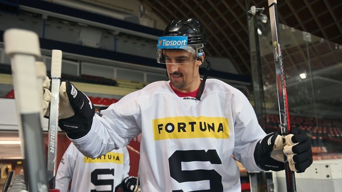 Milan Jurčina sa rozlúčil s profesionálnou kariérou