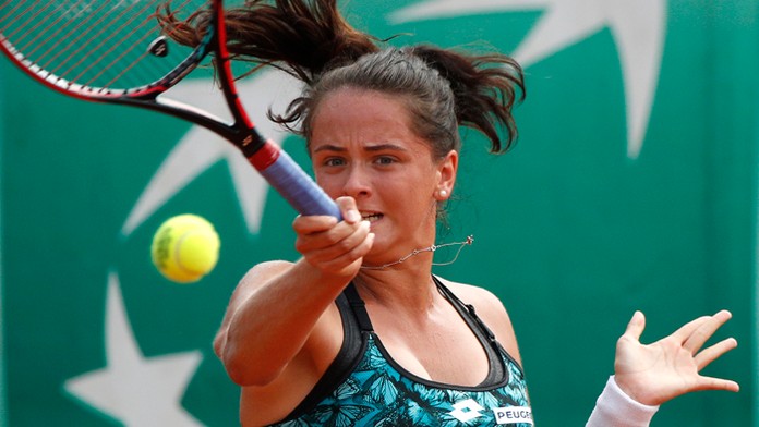 Viktória Kužmová na Roland Garros.