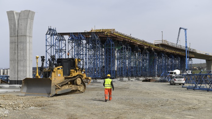 Výstavba úseku diaľnice D1 Budimír - Bidovce.