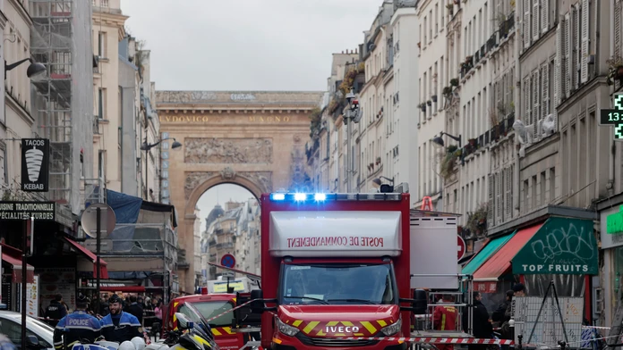 Tragická predvianočná streľba v Paríži: Útočník sa priznal, že je rasista